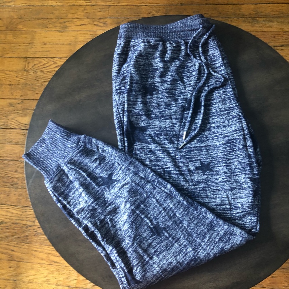 Gap Jogger Suit - Picture 3 of 3